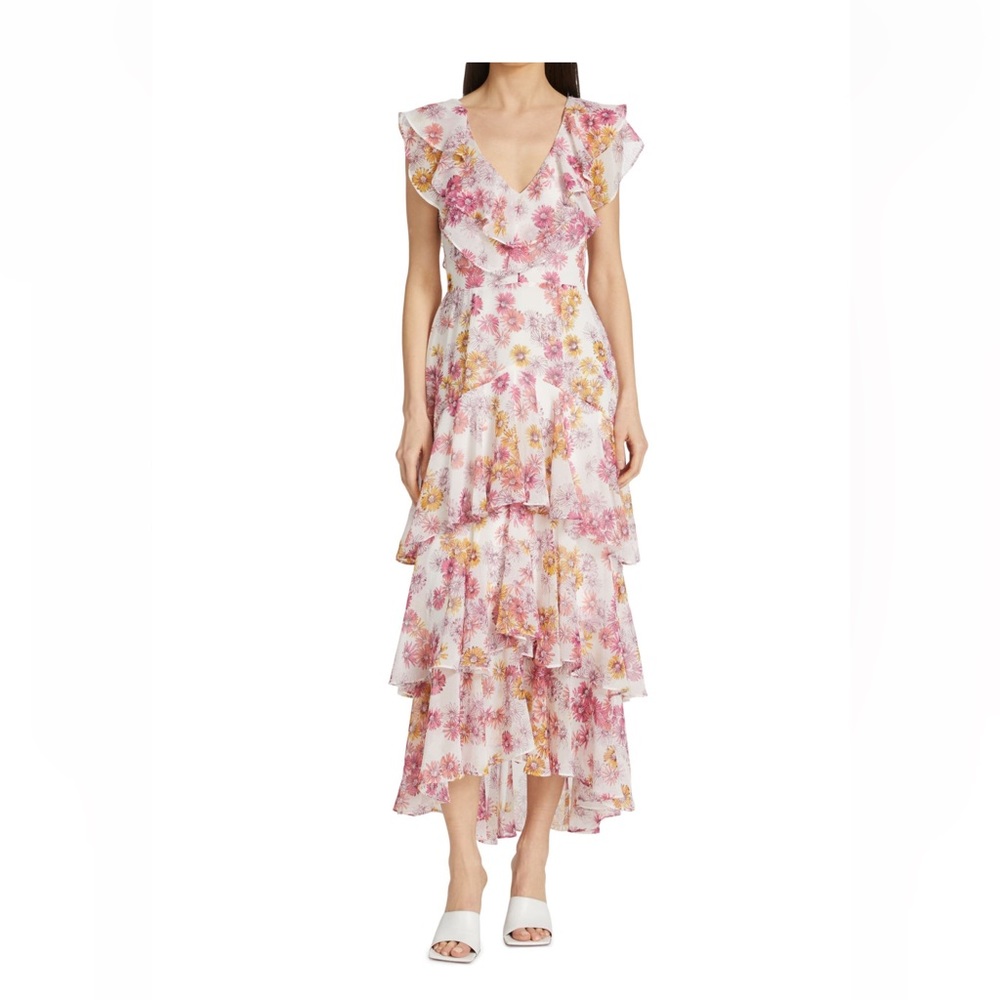 NWOT Wayf floral tiered magenta daisies dress